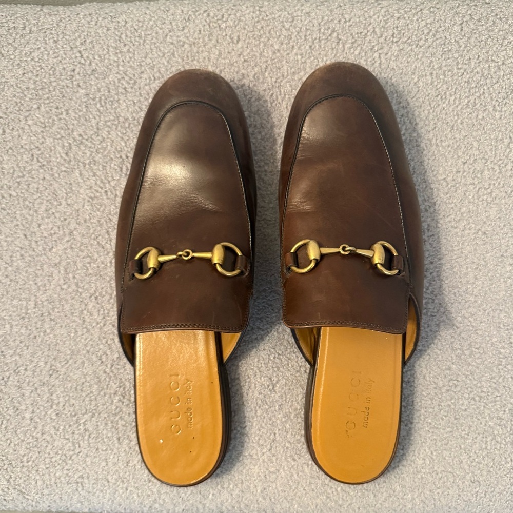 Gucci Princetown Men's Brown Leather Slip-On Loafers with Gold Detail